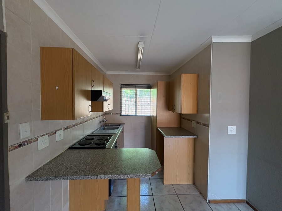 3 Bedroom Property for Sale in Safari Gardens North West